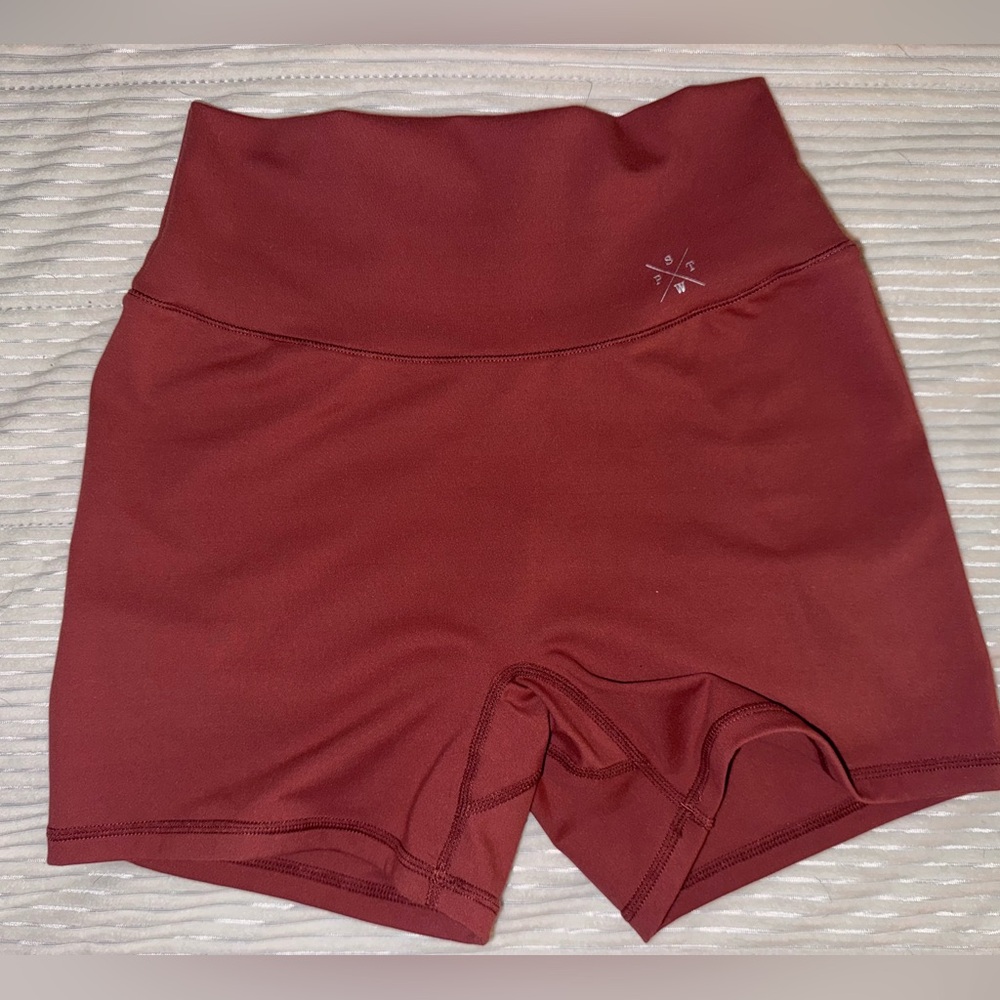 P’Tula 4 inch sweeney short